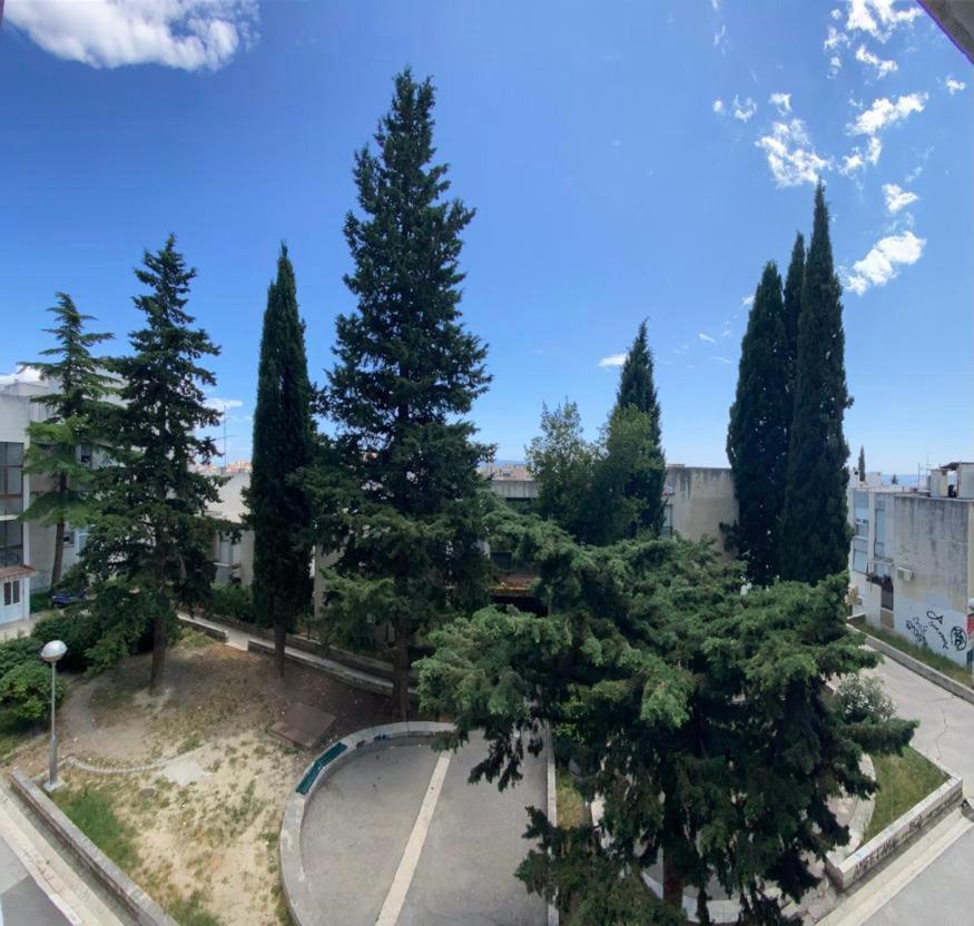 2 bedroom apartment/parking/market Split Bagian luar foto